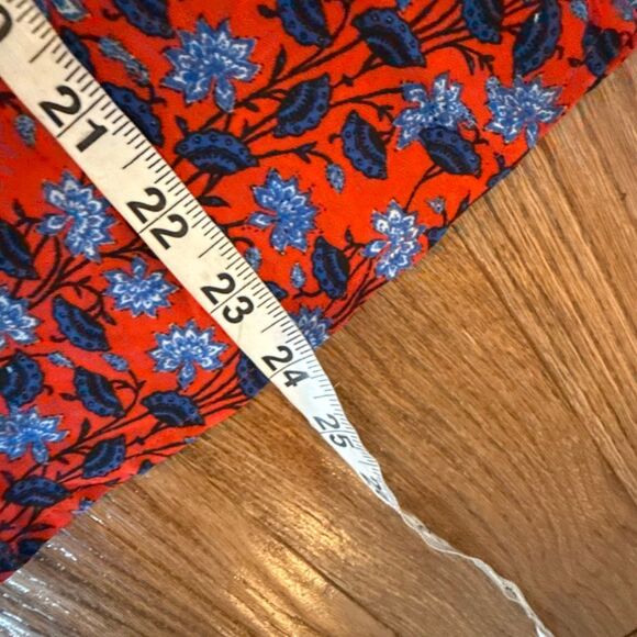 Loft red floral geometric border long sleeve blouse M - Picture 8 of 11